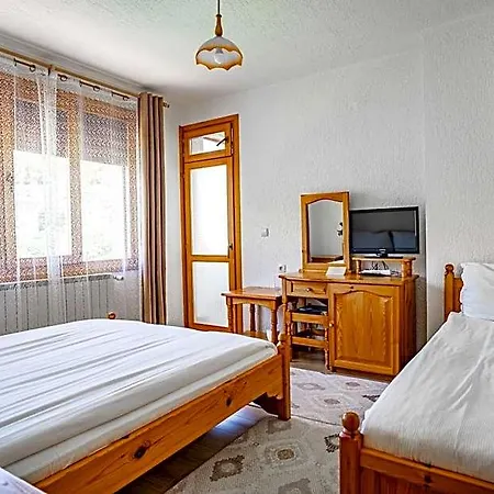 Yagodina Family Hotel *